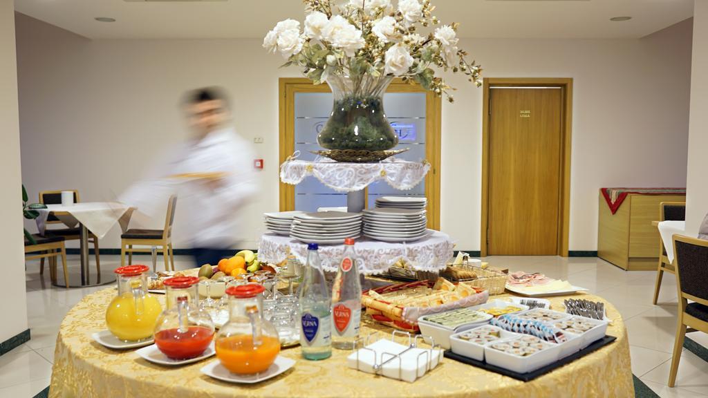 Garden Hotel Arezzo Exterior photo
